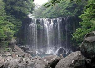 Cheonjeyeon Waterfall